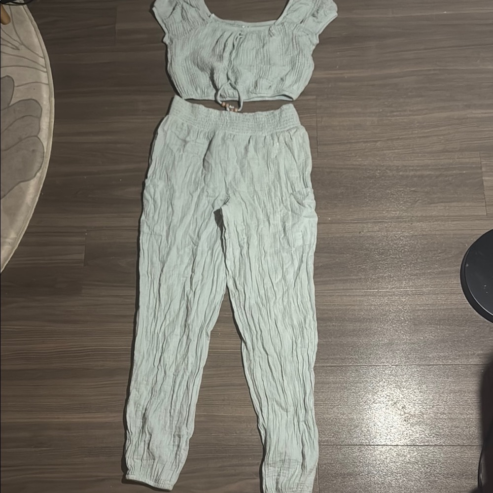 Green Crinkled Jumpsuit with Scoop Neckline and Tapered Legs